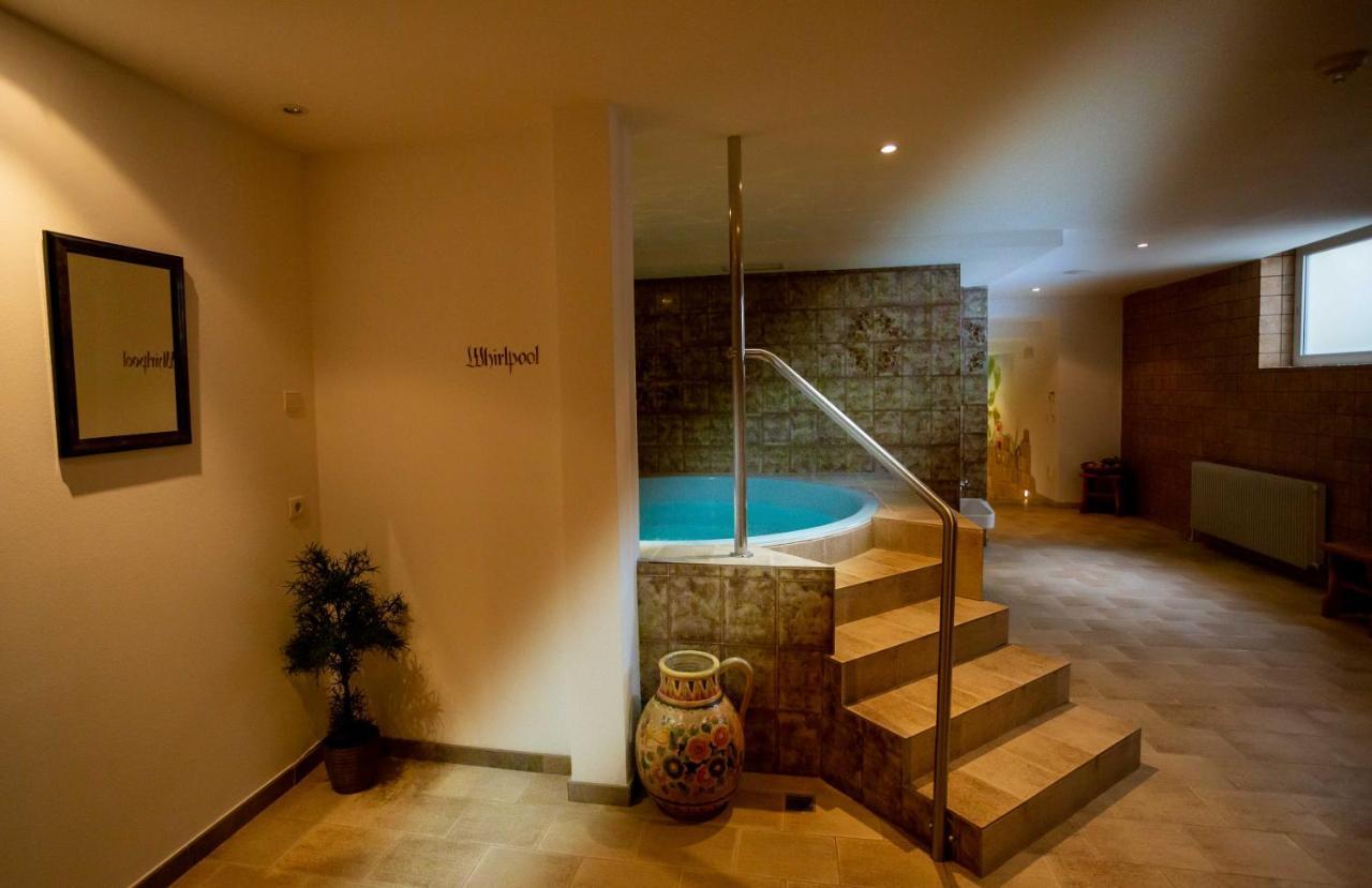 Hotel Martinerhof ซานลอเรนโซดิเซบาโต ภายนอก รูปภาพ