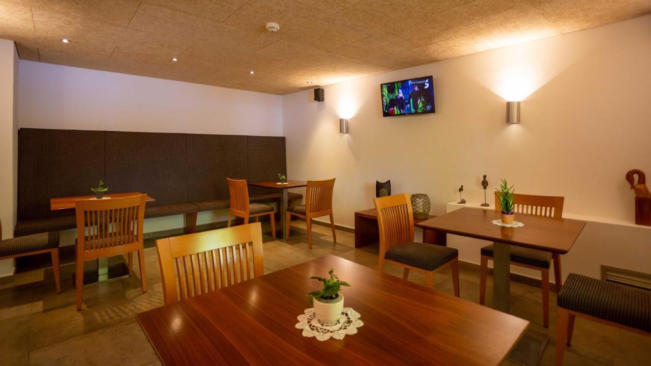 Hotel Martinerhof ซานลอเรนโซดิเซบาโต ภายนอก รูปภาพ