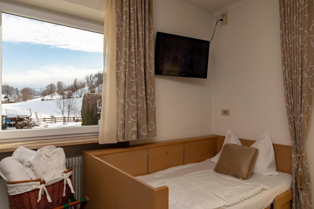 Hotel Martinerhof ซานลอเรนโซดิเซบาโต ภายนอก รูปภาพ